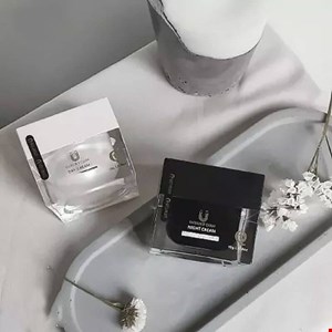 پک کرم روز و شب Luxury Coin